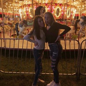 Meet your Posher, Elle